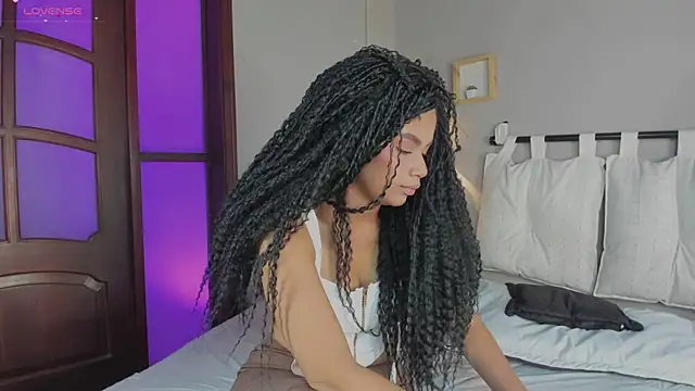Snapshot of nayah__ chatting on 14, 1, 2025 nayah online show from 14, 1, 2025