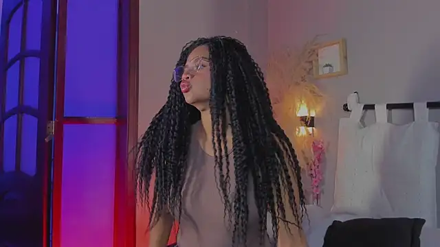 Snapshot of nayah__ chatting on 28, 1, 2025 nayah online show from 28, 1, 2025