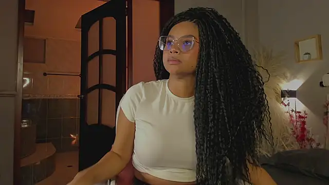 Snapshot of nayah__ chatting on 8, 2, 2025 nayah online show from 8, 2, 2025