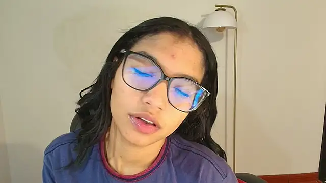 Snapshot of samy_jonnes_ chatting on 21, 10, 2025 samy jonnes online show from 21, 10, 2025