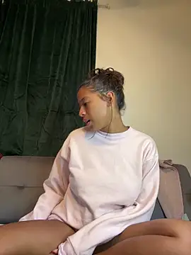 VanessaBling online show from 9, 2, 2025