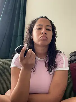 Snapshot of VanessaBling chatting on 7, 1, 2026 VanessaBling online show from 7, 1, 2026