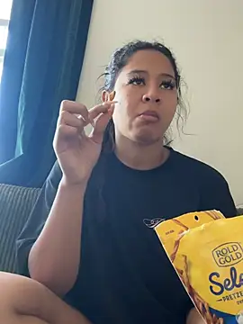 Snapshot of VanessaBling chatting on 15, 1, 2026 VanessaBling online show from 15, 1, 2026