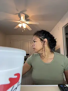 Snapshot of VanessaBling chatting on 14, 2, 2026 VanessaBling online show from 14, 2, 2026