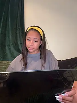 Snapshot of VanessaBling chatting on 17, 2, 2026 VanessaBling online show from 17, 2, 2026