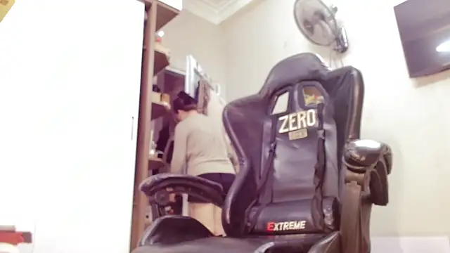 Snapshot of Alisa_Hotfeeling chatting on 23, 2, 2025 Alisa Hotfeeling online show from 23, 2, 2025