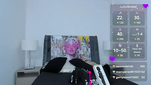 AmberAdams  online show from 14, 12, 2024