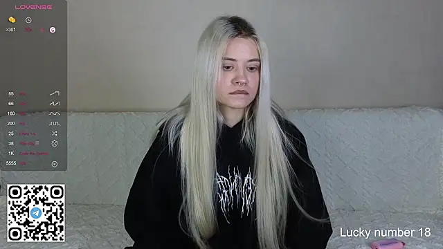 Snapshot of mybunnywendy chatting on 19, 12, 2025 mybunnywendy online show from 19, 12, 2025