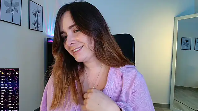 Snapshot of miss_seline chatting on 16, 12, 2025 miss seline online show from 16, 12, 2025