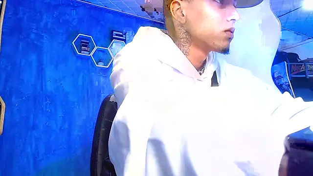 Liam lee online show from 16, 2, 2025