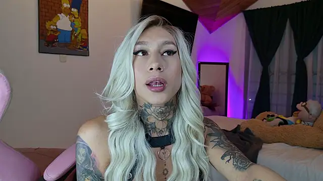 Snapshot of Juana_777 chatting on 28, 9, 2025 Juana 777 online show from 28, 9, 2025