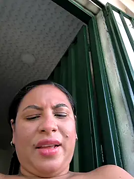 Francesca ferrari online show from 9, 5, 2026