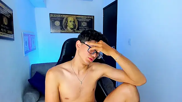 Snapshot of TylerWhite_ chatting on 28, 2, 2025 TylerWhite online show from 28, 2, 2025