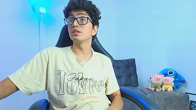 Snapshot of TylerWhite_ chatting on 28, 9, 2025 TylerWhite online show from 28, 9, 2025