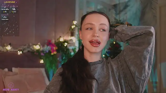 Snapshot of Meow_Nancy chatting on 15, 1, 2025 Meow Nancy online show from 15, 1, 2025