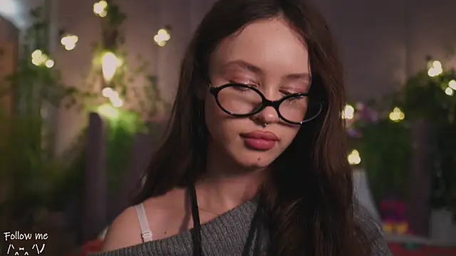 Snapshot of Meow_Nancy chatting on 5, 2, 2025 Meow Nancy online show from 5, 2, 2025