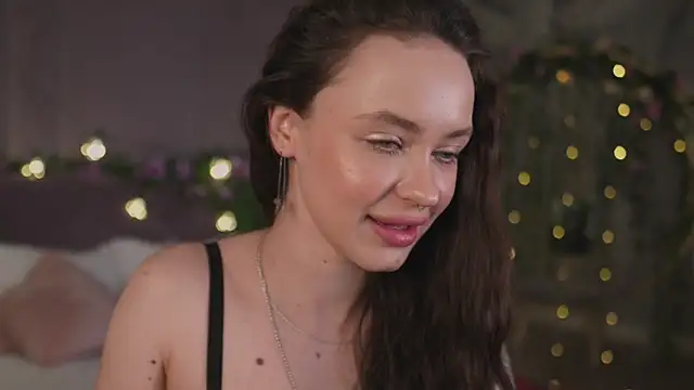 Snapshot of Meow_Nancy chatting on 18, 2, 2025 Meow Nancy online show from 18, 2, 2025