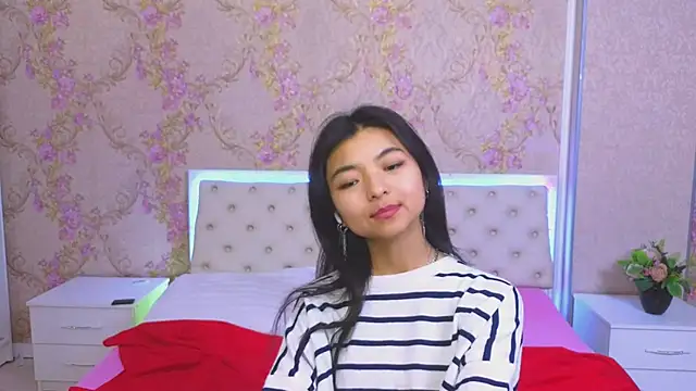 Shy Kira online show from 15, 1, 2025