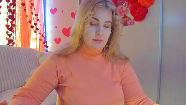 Snapshot of CoraSwon chatting on 22, 2, 2025 CoraSwon online show from 22, 2, 2025