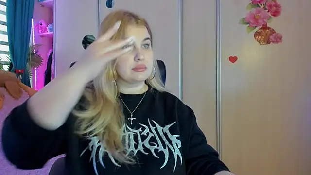 CoraSwon online show from 19, 2, 2026