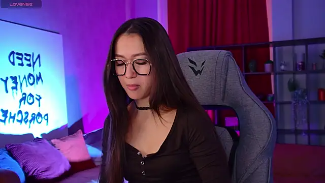 LanaBaker online show from 16, 4, 2026