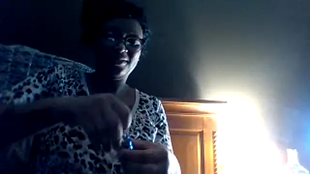 KLoveeee online show from 12, 1, 2025