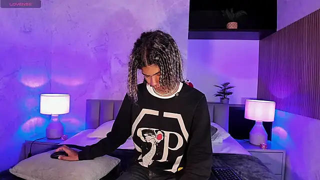 Maxim-Walker online show from 5, 2, 2025