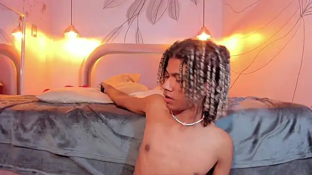 Maxim-Walker online show from 12, 2, 2025