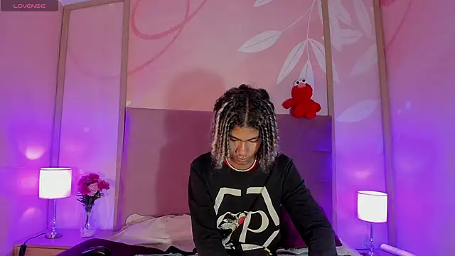 Maxim-Walker online show from 15, 2, 2025