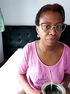 Snapshot of littlebrunett chatting on 21, 3, 2026 littlebrunett online show from 21, 3, 2026