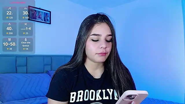 Snapshot of astrid-omega chatting on 9, 10, 2025 astrid-omega online show from 9, 10, 2025