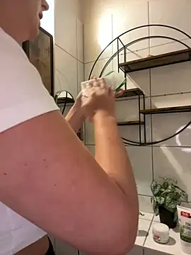 Snapshot of Off__Melonenmandy chatting on 25, 11, 2025 Off Melonenmandy online show from 25, 11, 2025