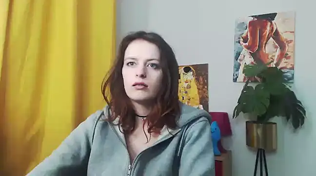 juicyNadine online show from 10, 1, 2025