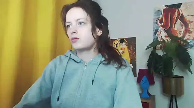 juicyNadine online show from 13, 2, 2025