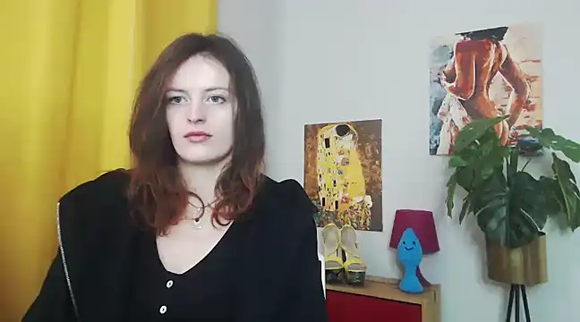 juicyNadine online show from 25, 2, 2025