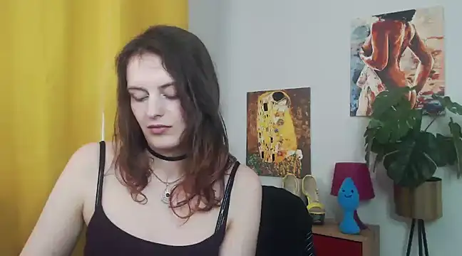 juicyNadine online show from 12, 3, 2025