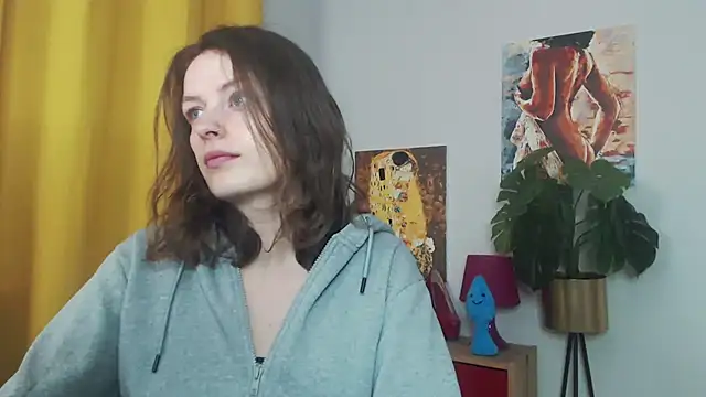 juicyNadine online show from 8, 10, 2025