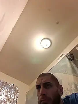 pantslesstraveler plt online show from 7, 1, 2026