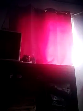 SaucyAffair0 online show from 1, 4, 2026