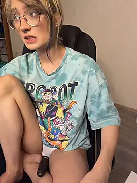 CuteYukiKun online show from 22, 7, 2026