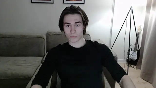 Snapshot of MarkusDean chatting on 9, 2, 2025 MarkusDean online show from 9, 2, 2025