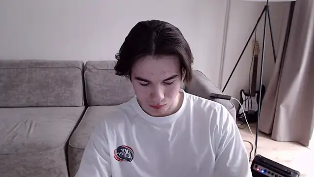 Snapshot of MarkusDean chatting on 14, 2, 2025 MarkusDean online show from 14, 2, 2025