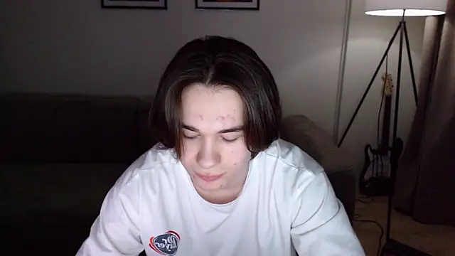 Snapshot of MarkusDean chatting on 14, 2, 2025 MarkusDean online show from 14, 2, 2025