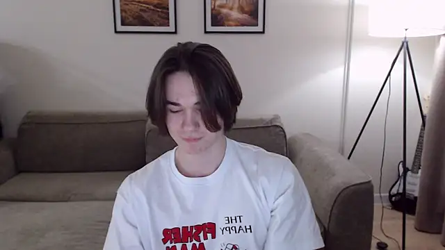 Snapshot of MarkusDean chatting on 1, 3, 2025 MarkusDean online show from 1, 3, 2025