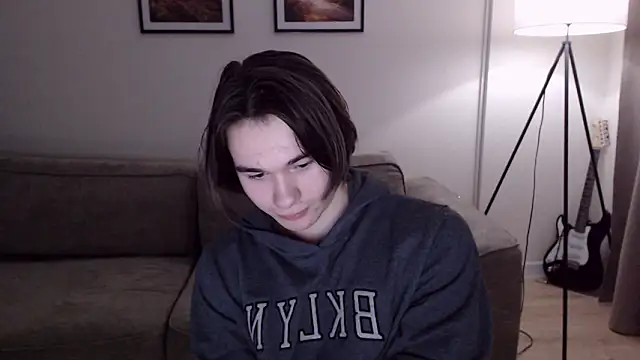 Snapshot of MarkusDean chatting on 4, 3, 2025 MarkusDean online show from 4, 3, 2025