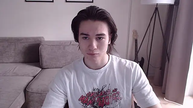 Snapshot of MarkusDean chatting on 11, 3, 2025 MarkusDean online show from 11, 3, 2025