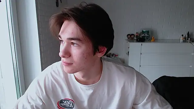 Snapshot of MarkusDean chatting on 17, 10, 2025 MarkusDean online show from 17, 10, 2025