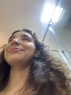 uniquerossie online show from 9, 2, 2026