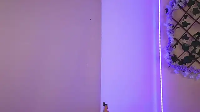 Snapshot of Baby_Xian chatting on 22, 12, 2024 Baby Xian online show from 22, 12, 2024