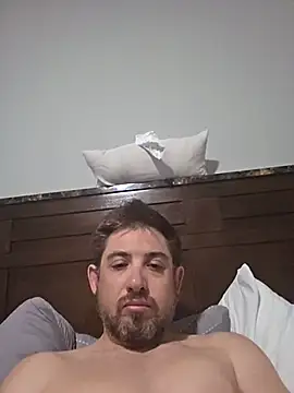Snapshot of caliguy37 chatting on 16, 7, 2026 caliguy37 online show from 16, 7, 2026